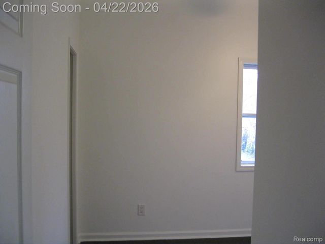 4916 Hillock, Highland Charter Township, MI 48356