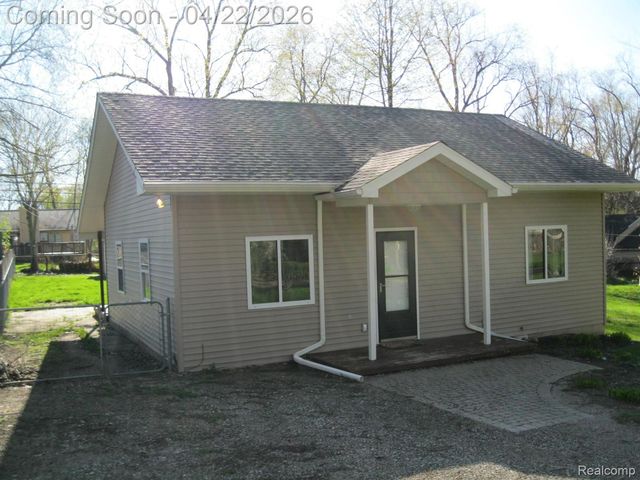 4916 Hillock, Highland Charter Township, MI 48356
