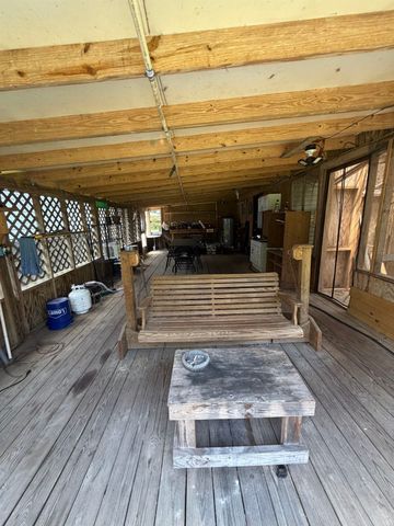 208 Hidalgo Drive, Houma, LA 70363