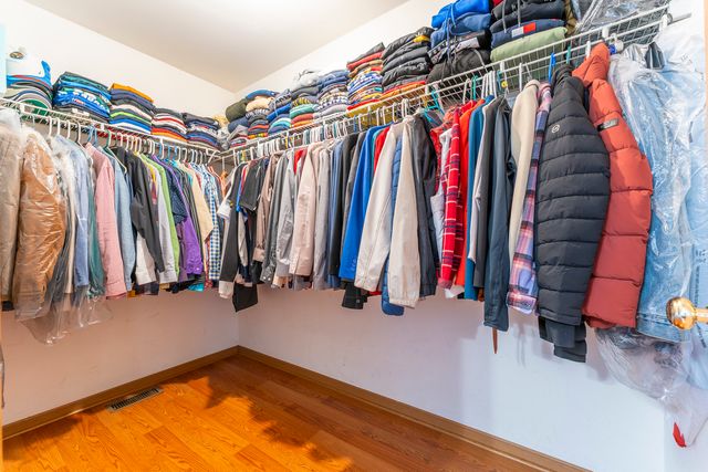 946 Biltmore Court, Romeoville, IL 60446