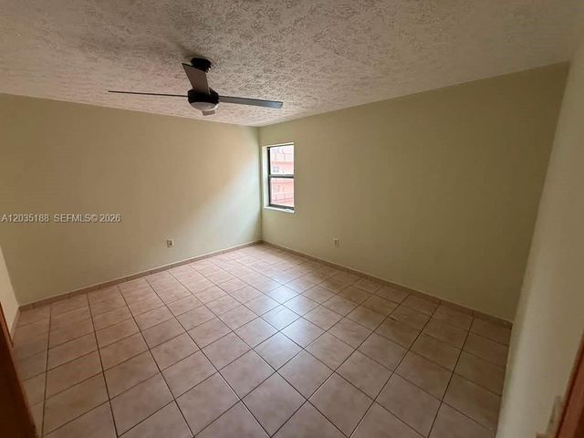 6055 W 19th Ave 305, Hialeah, FL 33012