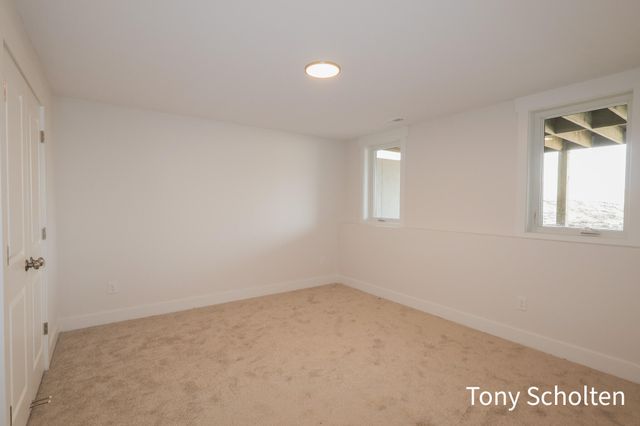 6315 Blendon Woods Drive 43, Hudsonville, MI 49426