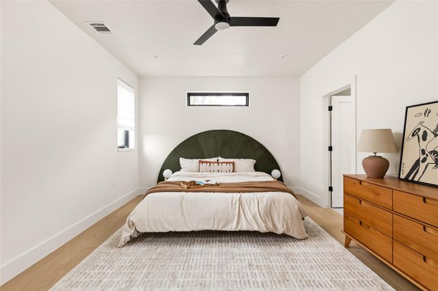 4416 S 1st ST 2, Austin, TX 78745