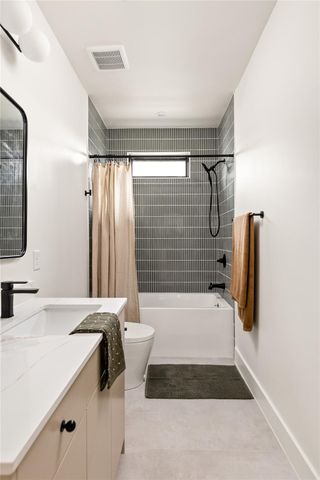 4416 S 1st ST 2, Austin, TX 78745