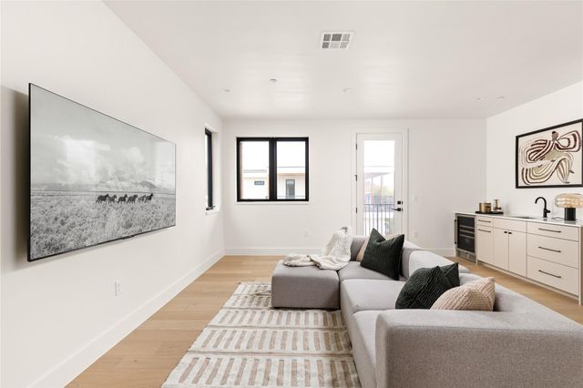 4416 S 1st ST 2, Austin, TX 78745