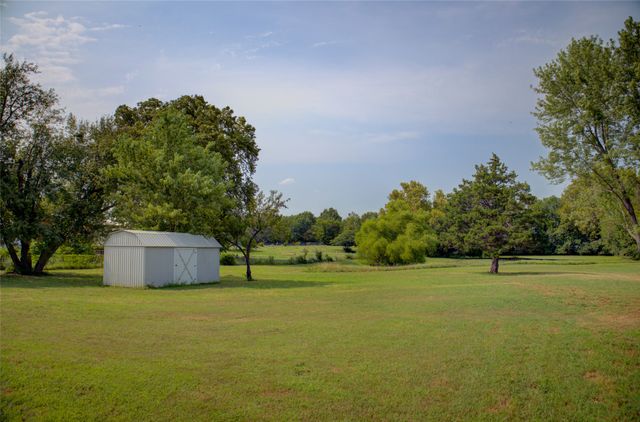 7363 E Ridgeview Way, Claremore, OK 74019