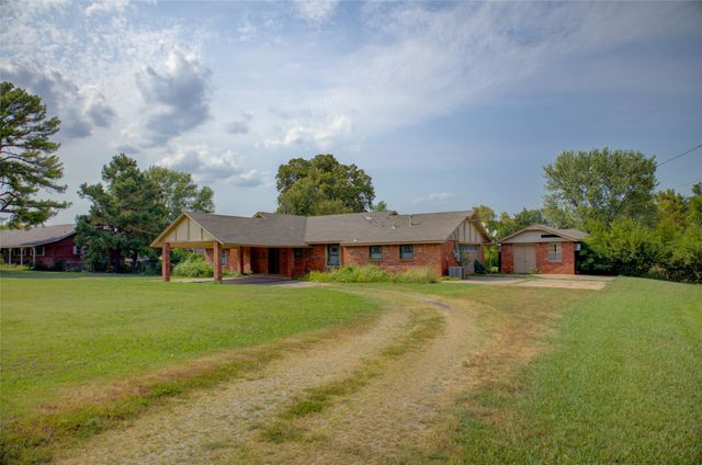 7363 E Ridgeview Way, Claremore, OK 74019