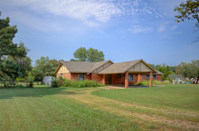 7363 E Ridgeview Way, Claremore, OK 74019