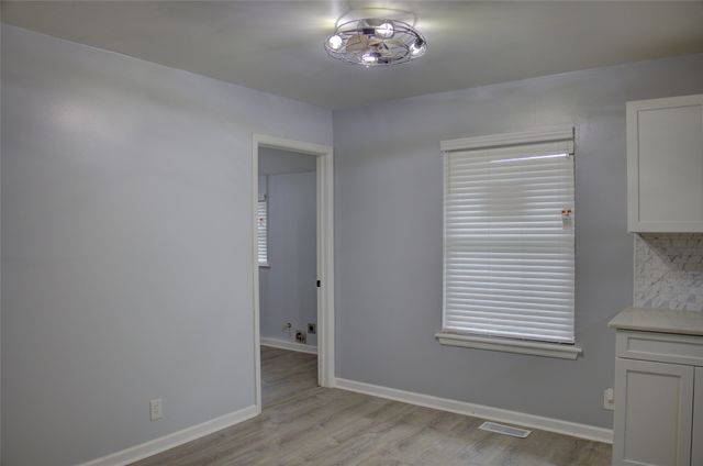 7363 E Ridgeview Way, Claremore, OK 74019