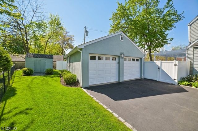 61 Wayne Blvd, Madison Boro, NJ 07940