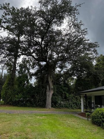 618 Boone Hill Road, Summerville, SC 29483