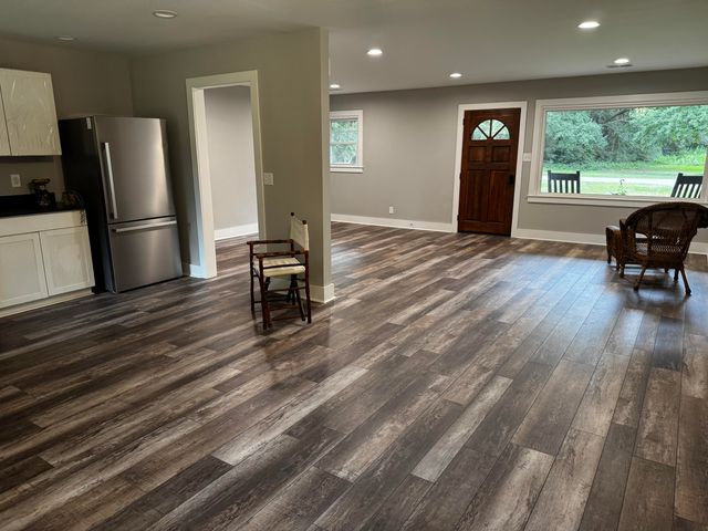 618 Boone Hill Road, Summerville, SC 29483
