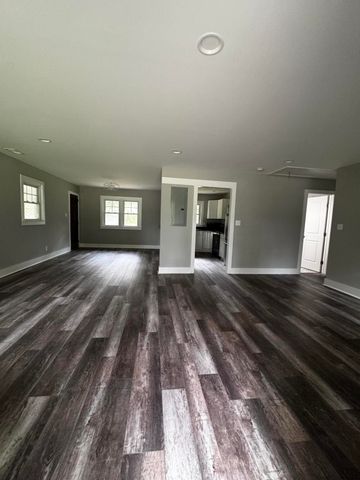 618 Boone Hill Road, Summerville, SC 29483