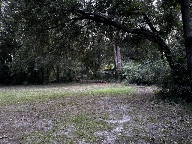 618 Boone Hill Road, Summerville, SC 29483