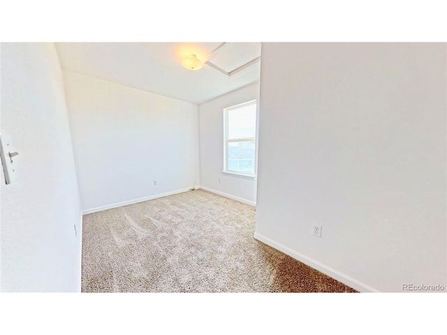 3003 Rose Hill St, Strasburg, CO 80136