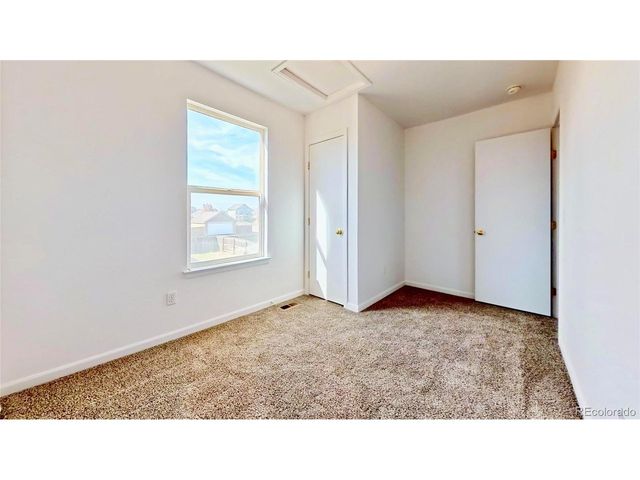 3003 Rose Hill St, Strasburg, CO 80136