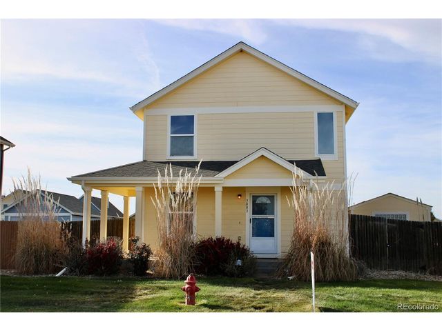 3003 Rose Hill St, Strasburg, CO 80136