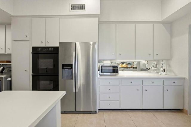 47192 El Agadir, Palm Desert, CA 92260