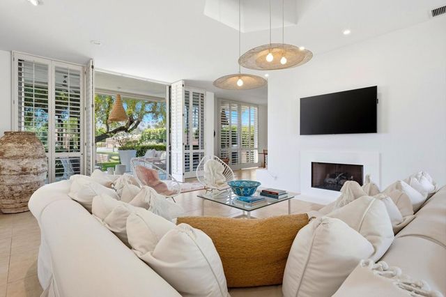 47192 El Agadir, Palm Desert, CA 92260
