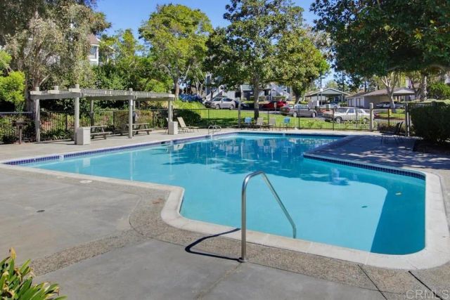 1953 Wellington Lane 7, Vista, CA 92081