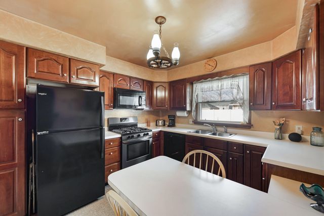3003 Wrobel Avenue, Michigan City, IN 46360
