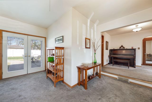 3003 Wrobel Avenue, Michigan City, IN 46360