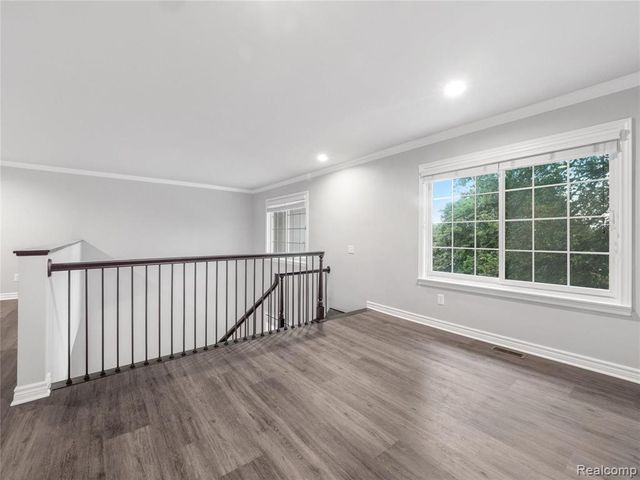 662 Purdy Street 217, Birmingham, MI 48009