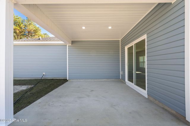 2606 Fountaintown Road, Chinquapin, NC 28521