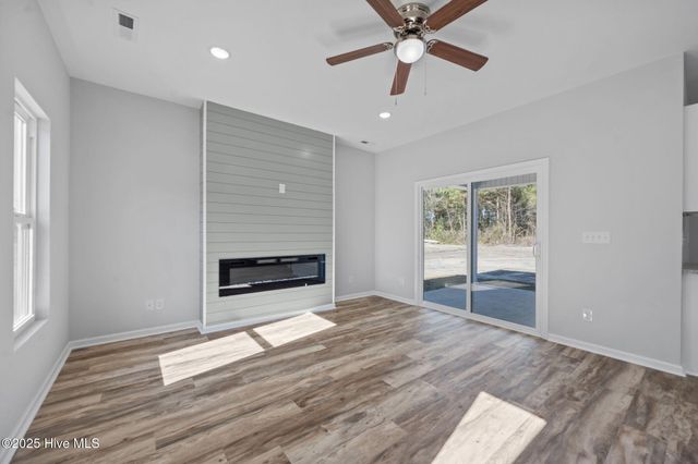 2606 Fountaintown Road, Chinquapin, NC 28521