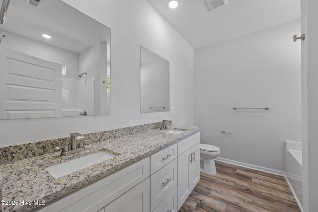 2606 Fountaintown Road, Chinquapin, NC 28521