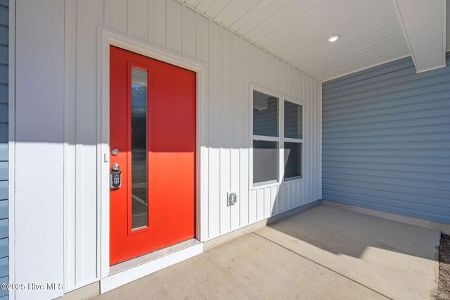 2606 Fountaintown Road, Chinquapin, NC 28521