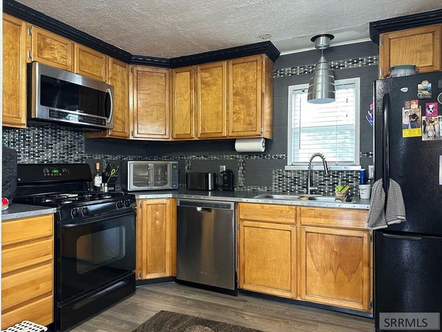 407 Wyldwood Lane, Pocatello, ID 83201