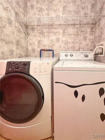 355 Aspen Drive, Utica, NY 13502