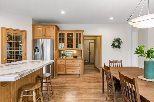 8167 Enclave Road, Woodbury, MN 55125