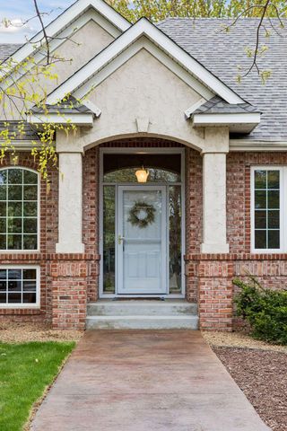 8167 Enclave Road, Woodbury, MN 55125