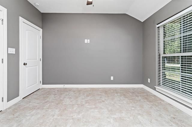 12715 Koawood Lane, Beaumont, TX 77713