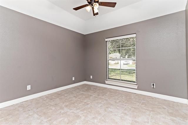 12715 Koawood Lane, Beaumont, TX 77713