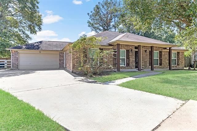 12715 Koawood Lane, Beaumont, TX 77713