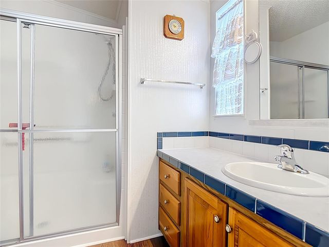 499 VILLAGE BOULEVARD, Frostproof, FL 33843