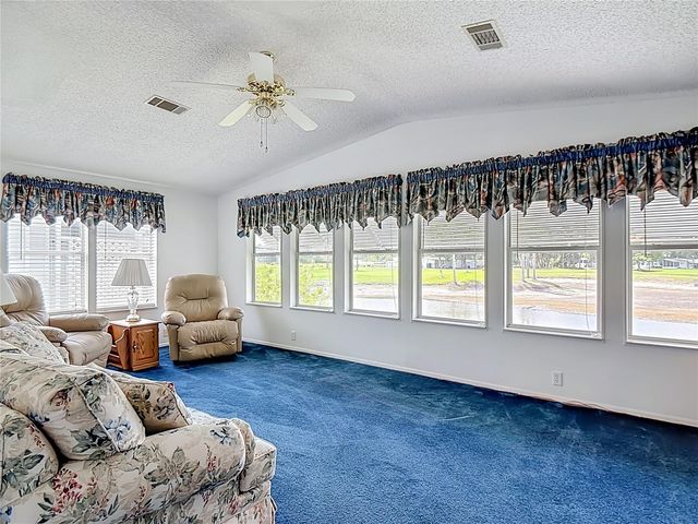 499 VILLAGE BOULEVARD, Frostproof, FL 33843