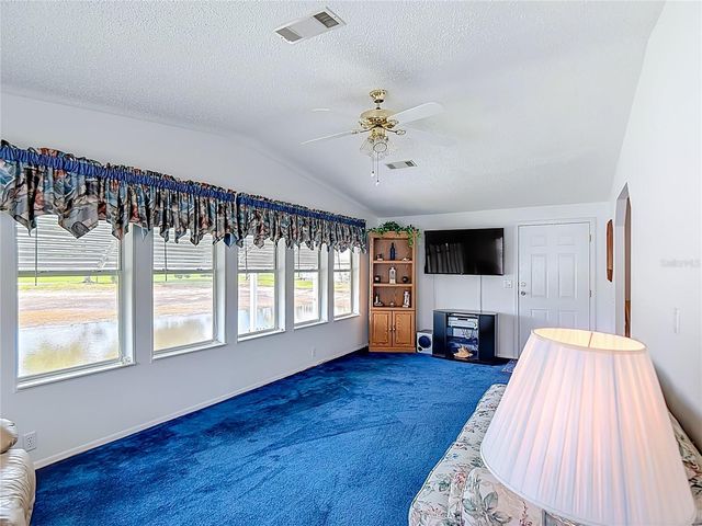 499 VILLAGE BOULEVARD, Frostproof, FL 33843