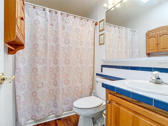 499 VILLAGE BOULEVARD, Frostproof, FL 33843