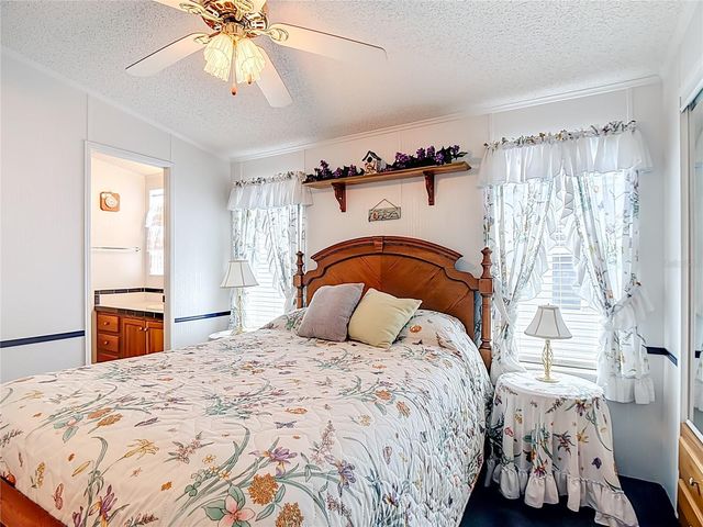 499 VILLAGE BOULEVARD, Frostproof, FL 33843