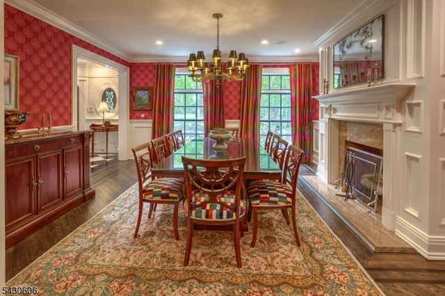 5 Burnett Rd, Mendham Twp., NJ 07945