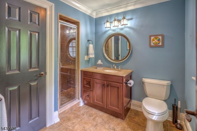 5 Burnett Rd, Mendham Twp., NJ 07945