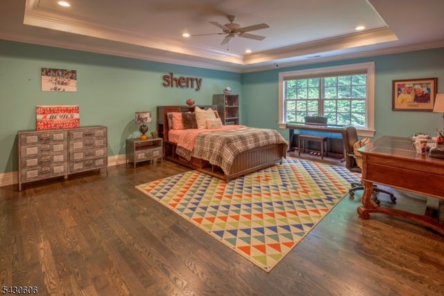 5 Burnett Rd, Mendham Twp., NJ 07945