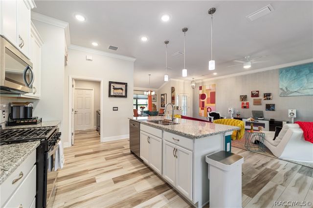 38 S Polestar Point, Inverness, FL 34453