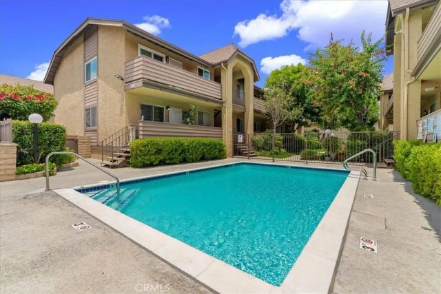 14829 Sherman 1, Van Nuys, CA 91405