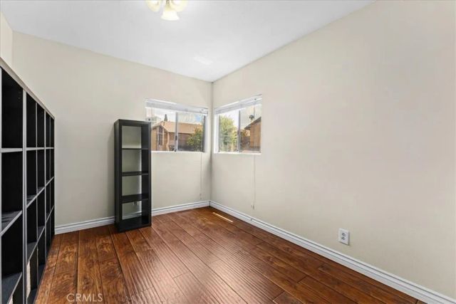 14829 Sherman 1, Van Nuys, CA 91405