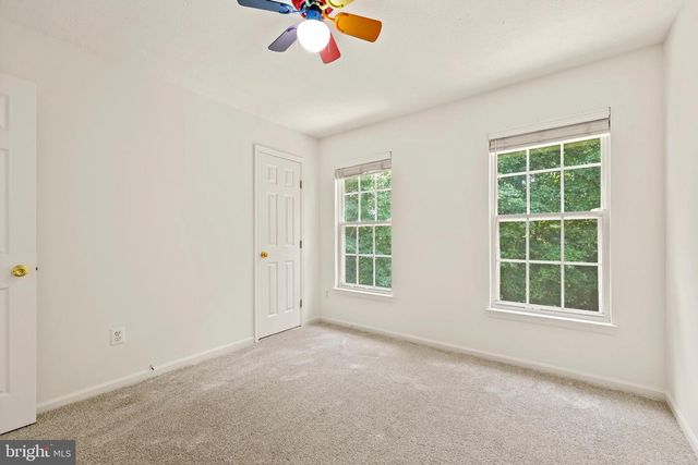 9242 MATTHEW DR, Manassas Park, VA 20111